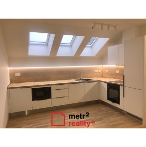 Byt 2+1 k pronájmu, Olomouc Dobrovského, 74 m²